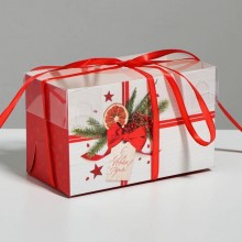 Короб картонный под 2 капкейка с окном " С новым годом" с завязками